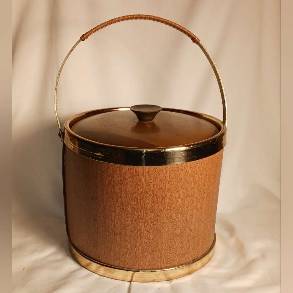 Vintage Woodgrain Ice Bucket